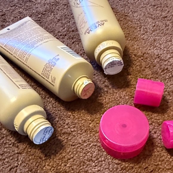 Aveda Cherry Almond Trio - Picture 2 of 2